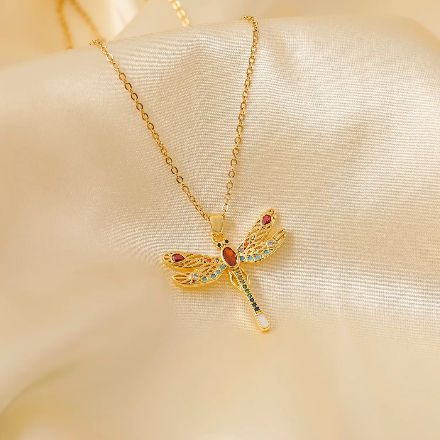 Wholesale IG Style Y2K Vacation Dragonfly Copper Inlay 18K Gold Plated Zircon Pendant Necklace display picture 4