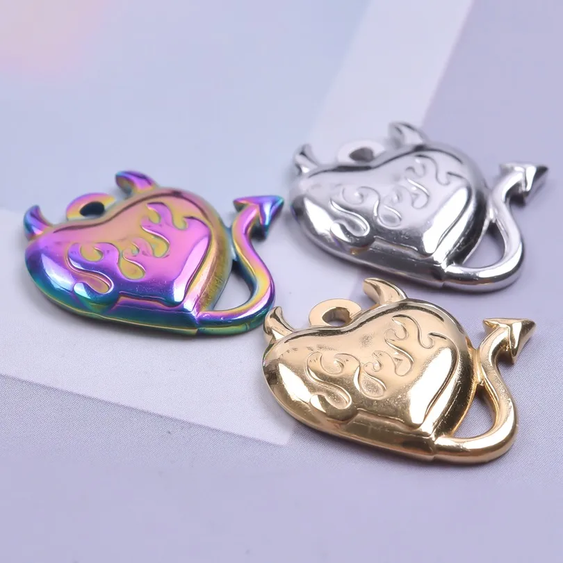 304 Stainless Steel 18K Gold Plated Basic Modern Style Classic Style Plating Geometric Demon Heart Shape Pendant Necklace display picture 5