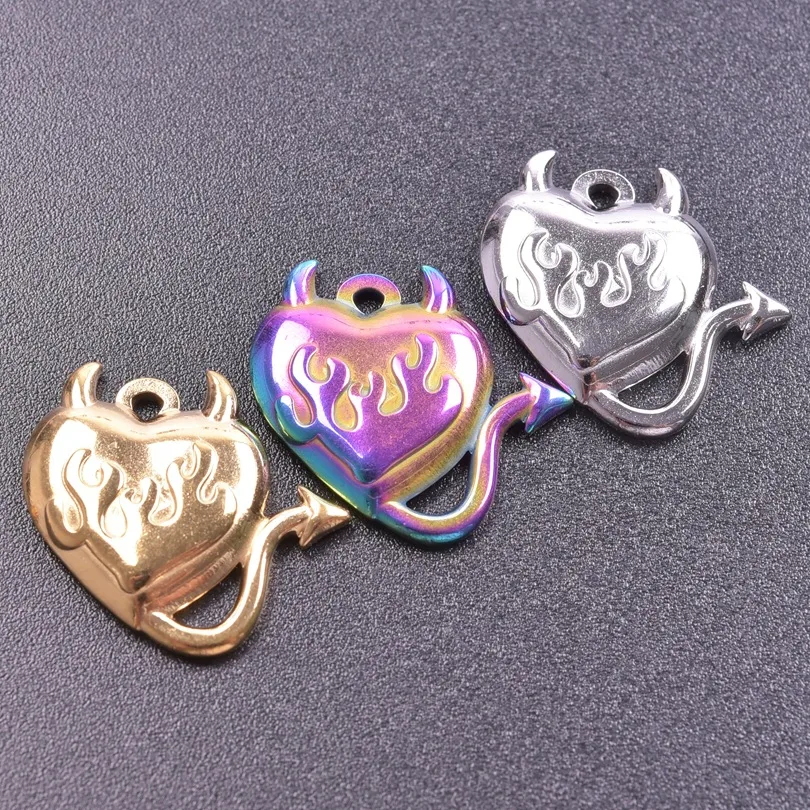 304 Stainless Steel 18K Gold Plated Basic Modern Style Classic Style Plating Geometric Demon Heart Shape Pendant Necklace display picture 7
