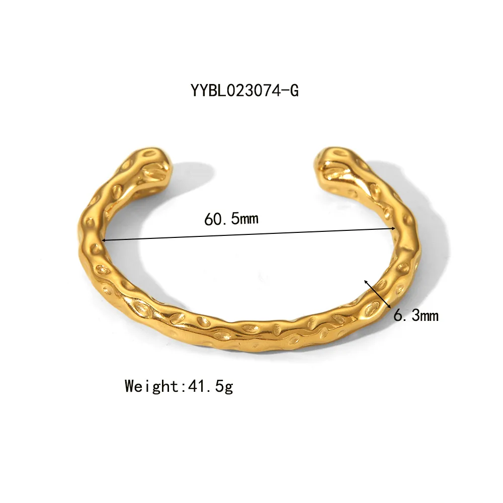 Vintage Style Romantic Simple Style C Shape 304 Stainless Steel 18K Gold Plated Bangle In Bulk display picture 4