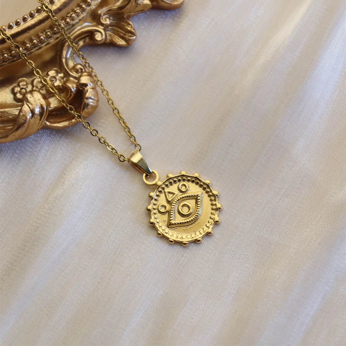 304 Stainless Steel 18K Gold Plated Simple Style Plating Inlay Sun Water Droplets Eye Natural Stone Pendant Necklace display picture 31
