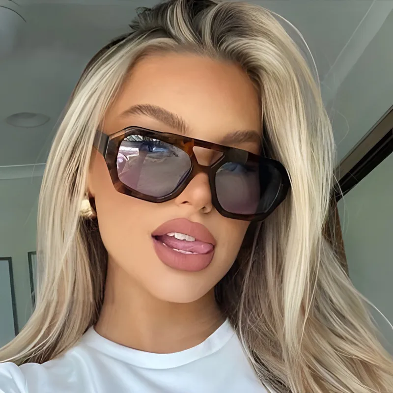 Casual Simple Style Solid Color Leopard Ac Polygon Full Frame Women's Sunglasses display picture 1