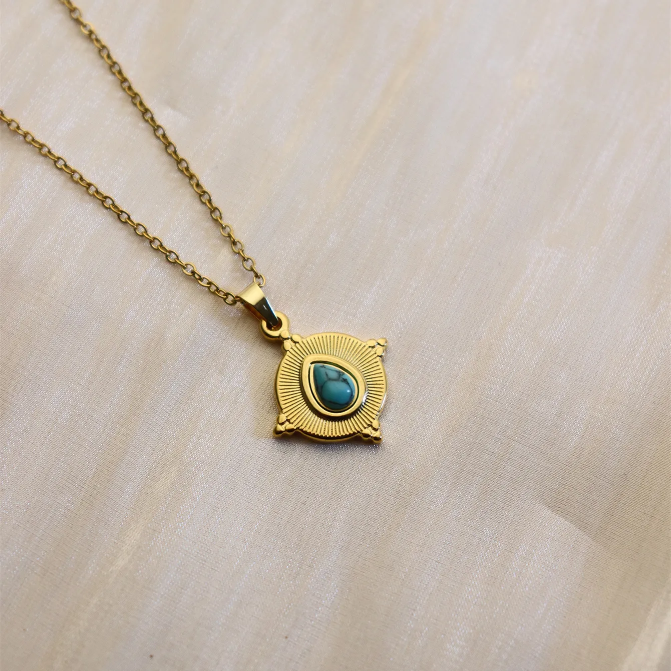 304 Stainless Steel 18K Gold Plated Simple Style Plating Inlay Sun Water Droplets Eye Natural Stone Pendant Necklace display picture 23