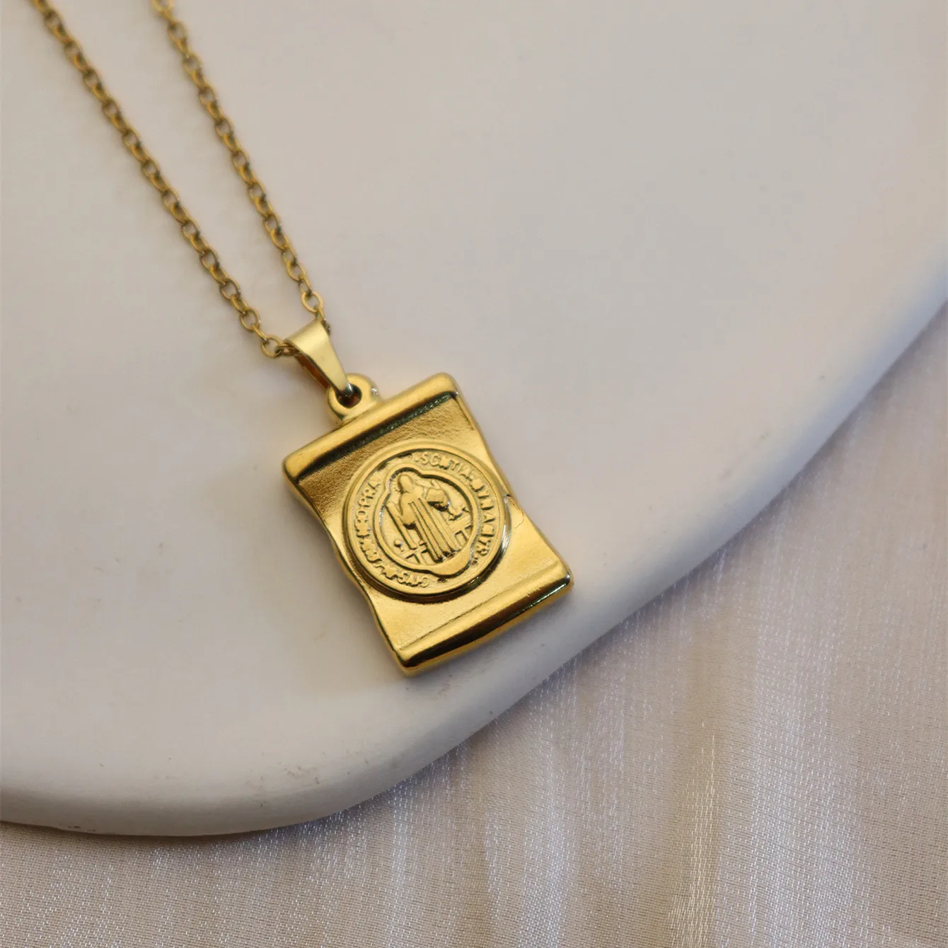 304 Stainless Steel 18K Gold Plated Simple Style Plating Inlay Sun Water Droplets Eye Natural Stone Pendant Necklace display picture 28