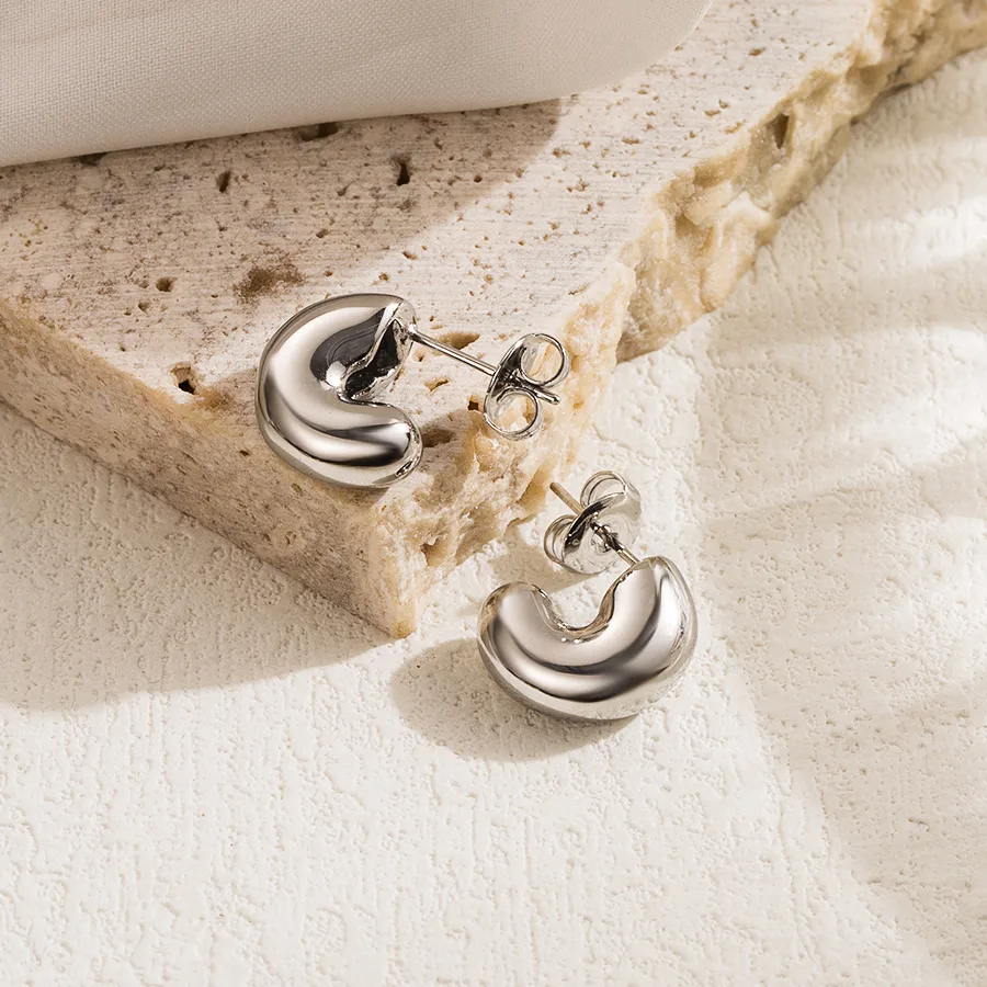 1 Pair Casual Simple Style Commute Round Solid Color Plating 304 Stainless Steel 18K Gold Plated Ear Studs display picture 4