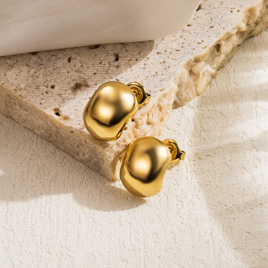 1 Pair Casual Simple Style Commute Round Solid Color Plating 304 Stainless Steel 18K Gold Plated Ear Studs display picture 3
