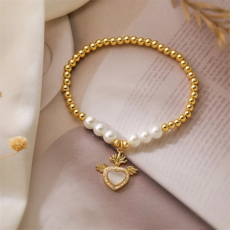 Copper Simple Style Shiny Plating Inlay Heart Shape Zircon Bracelets display picture 5