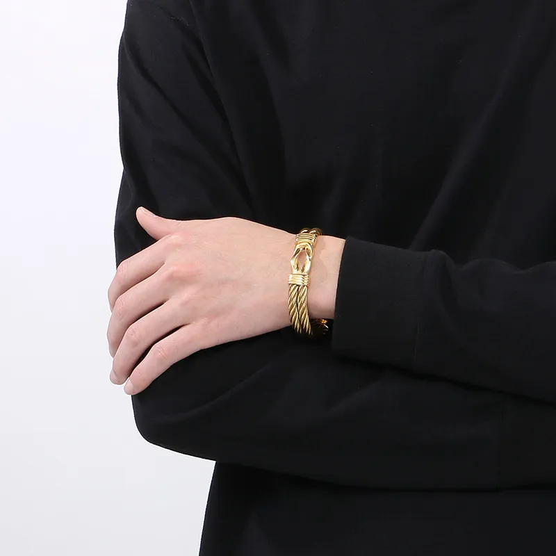 Hip-Hop Solid Color 304 Stainless Steel Men's Cuff Bracelets display picture 3