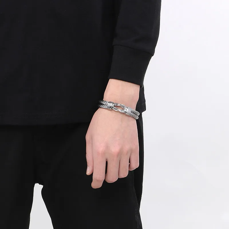Hip-Hop Solid Color 304 Stainless Steel Men's Cuff Bracelets display picture 10