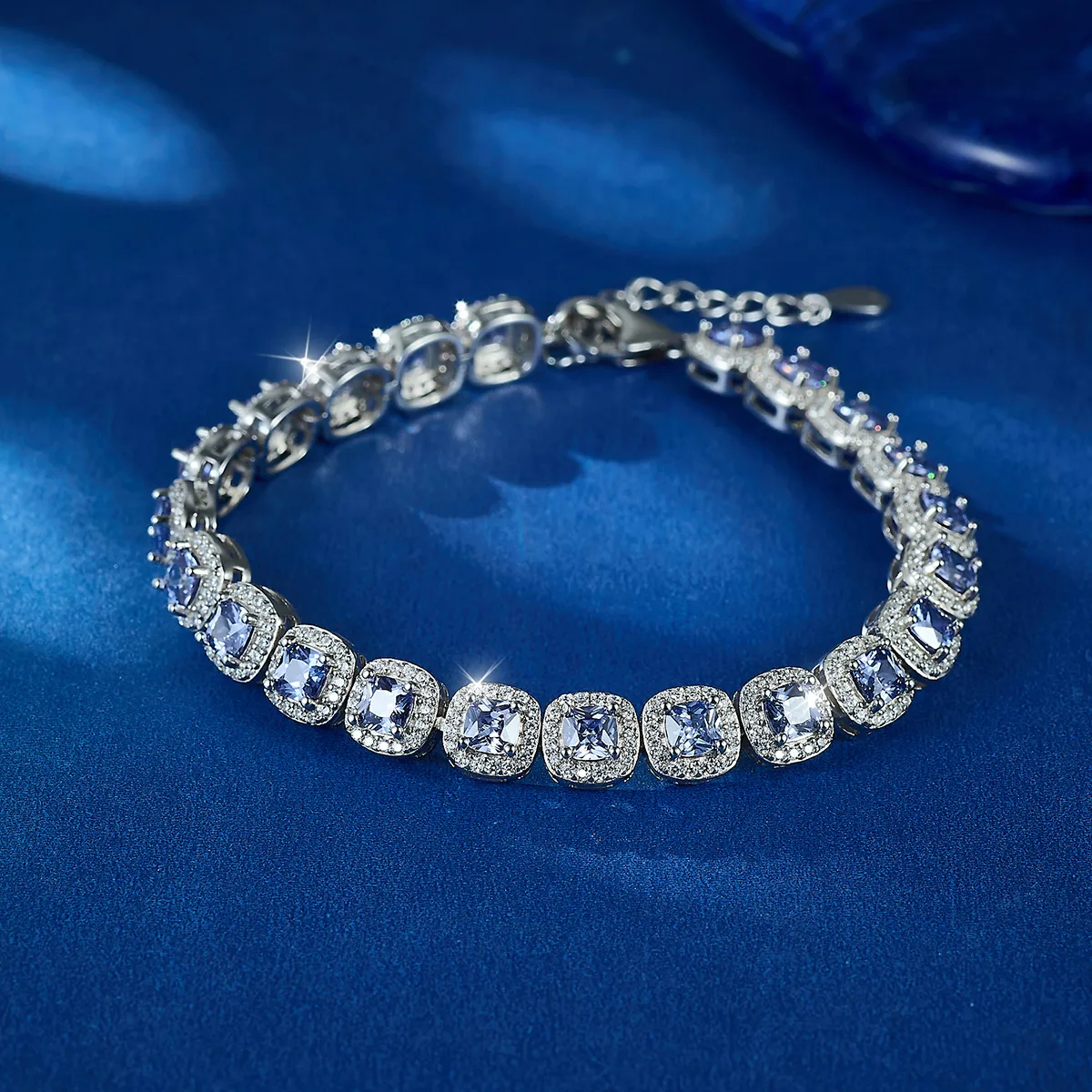 925 Sterling Silver Bracelets Elegant display picture 4