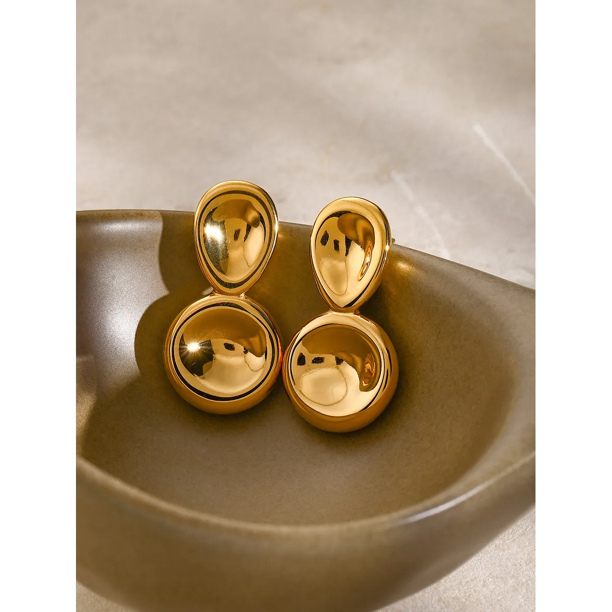 1 Pair IG Style Geometric Plating 304 Stainless Steel Titanium Steel 18K Gold Plated Earrings display picture 11