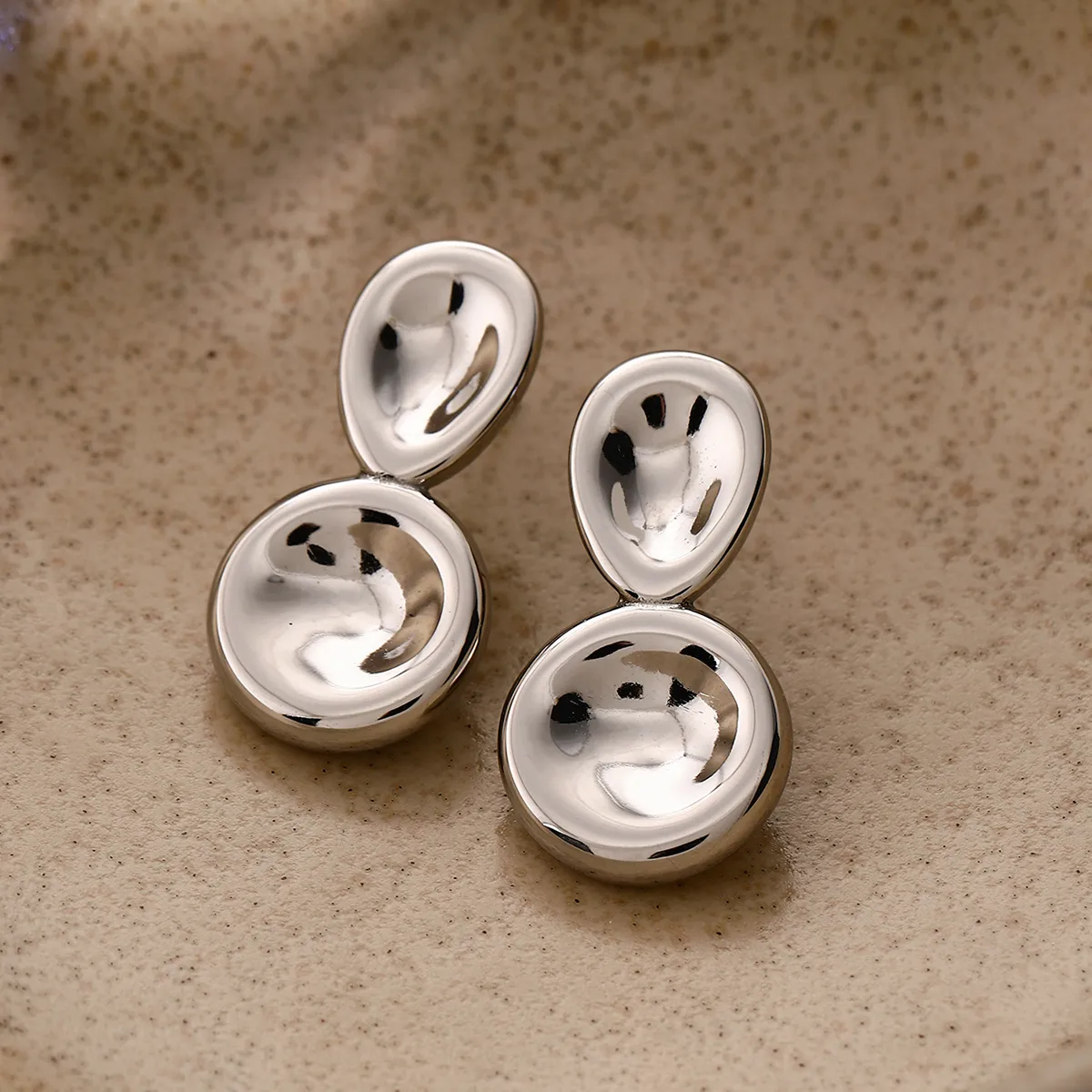 1 Pair IG Style Geometric Plating 304 Stainless Steel Titanium Steel 18K Gold Plated Earrings display picture 10