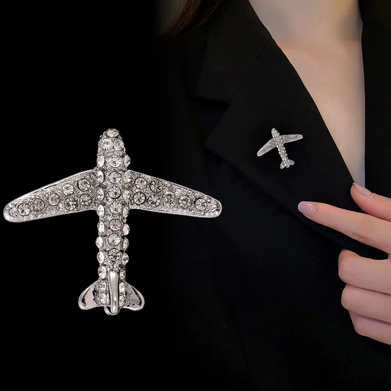 Simple Style Classic Style Animal Wreath Airplane Alloy Inlay Rhinestones Women's Brooches display picture 9