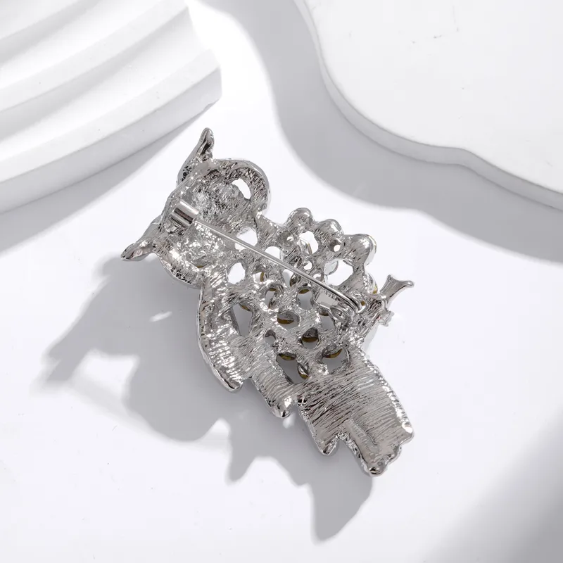 Simple Style Classic Style Animal Wreath Airplane Alloy Inlay Rhinestones Women's Brooches display picture 10