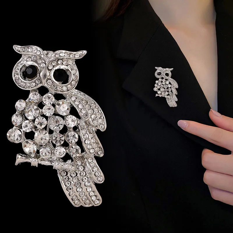 Simple Style Classic Style Animal Wreath Airplane Alloy Inlay Rhinestones Women's Brooches display picture 11