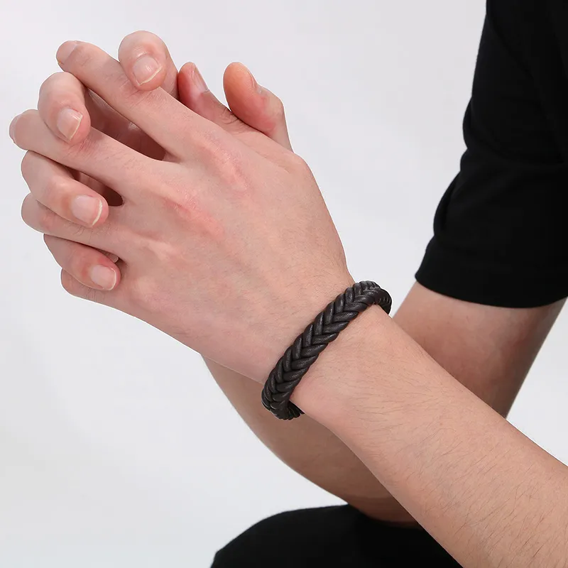 Casual Simple Style Solid Color 304 Stainless Steel Cowhide Leather Braid Men's Bangle display picture 4