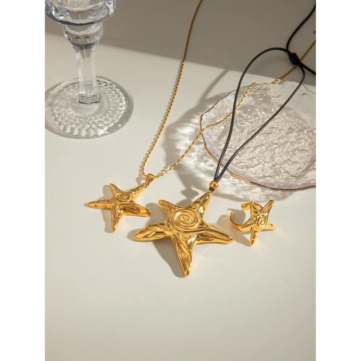 Wholesale Jewelry Vacation Beach Starfish 304 Stainless Steel Pendant Necklace display picture 2