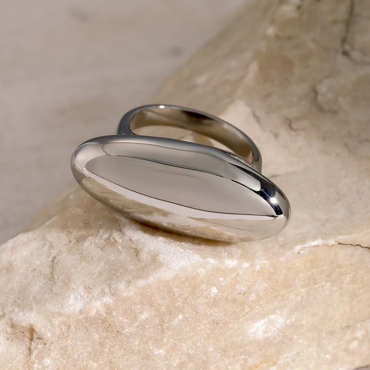 Wholesale Jewelry Simple Style Classic Style Oval 316 Stainless Steel  18K Gold Plated Plating Rings display picture 4