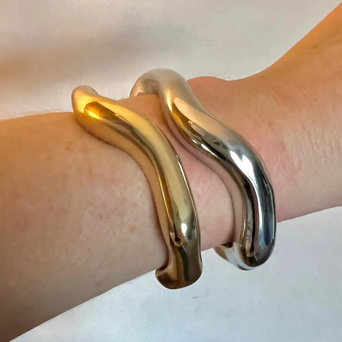 Casual Cute Simple Style Irregular Alloy Wholesale Bangle display picture 1