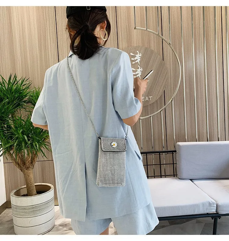 Internet Celebrity Style Casual Street Diamond Shiny Chain Shoulder Messenger Bag Trendy Fashion Shiny Personalized Phone Bag display picture 31