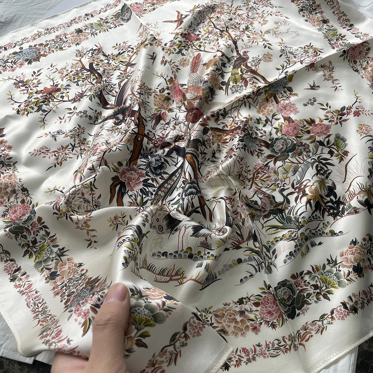 Silk Scarf Women's Spring Fashion Striped  Silk Scarf  70 Square Scarf Advanced Sunscreen Scarf Wholesale display picture 32