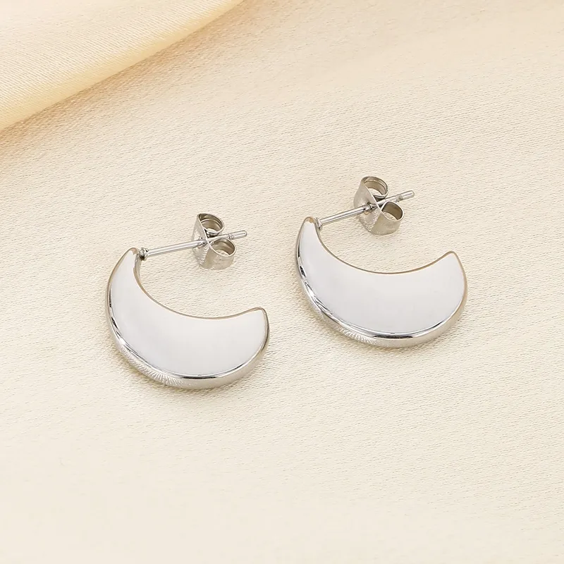1 Pair Vintage Style C Shape Semicircle 304 Stainless Steel 18K Gold Plated Ear Studs display picture 13
