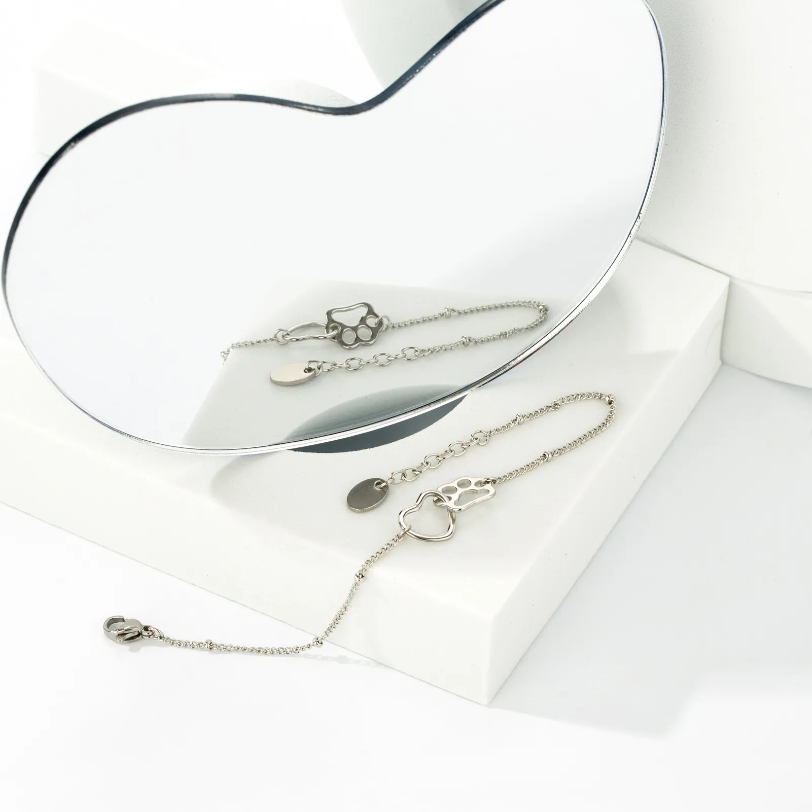 Elegant Cute Streetwear Heart Shape 304 Stainless Steel Bracelets In Bulk display picture 3
