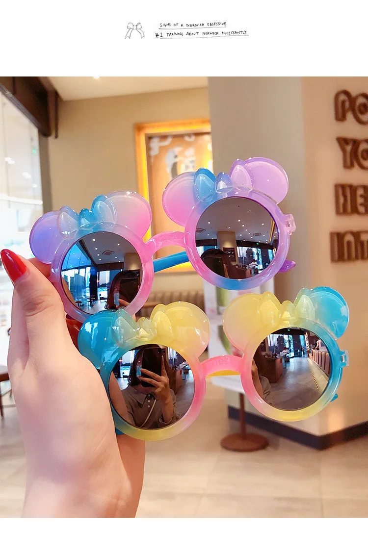 Little Red Book Children's Sunglasses Cute Princess Gradient Cartoon Men's And Women's Sunglasses Children's Colorful Sun Protection Sun Shade Trendy Glasses display picture 7