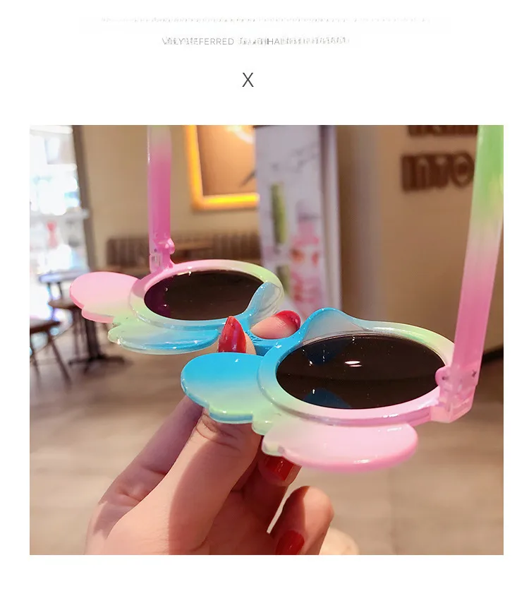 Little Red Book Children's Sunglasses Cute Princess Gradient Cartoon Men's And Women's Sunglasses Children's Colorful Sun Protection Sun Shade Trendy Glasses display picture 8