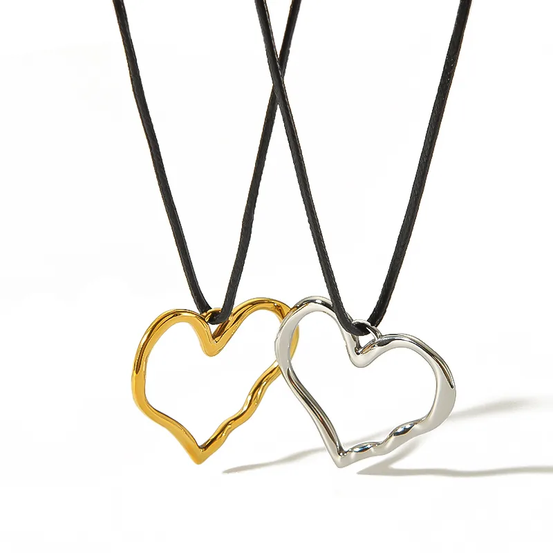 Wholesale Jewelry Simple Style Classic Style Heart Shape 304 Stainless Steel 18K Gold Plated Polishing Plating Pendant Necklace display picture 5