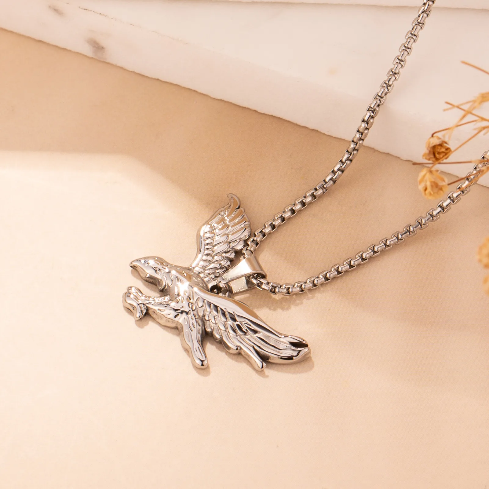 Wholesale Jewelry Casual Elegant Boyfriend Eagle 304 Stainless Steel Pendant Necklace display picture 2