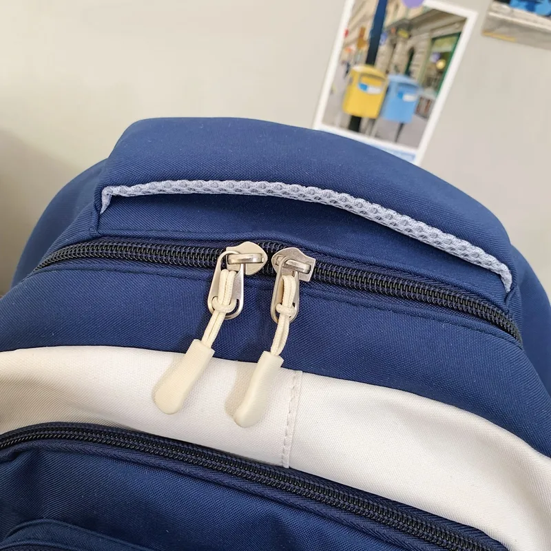 One Size Water Repellent Color Block School Daily School Backpack display picture 5