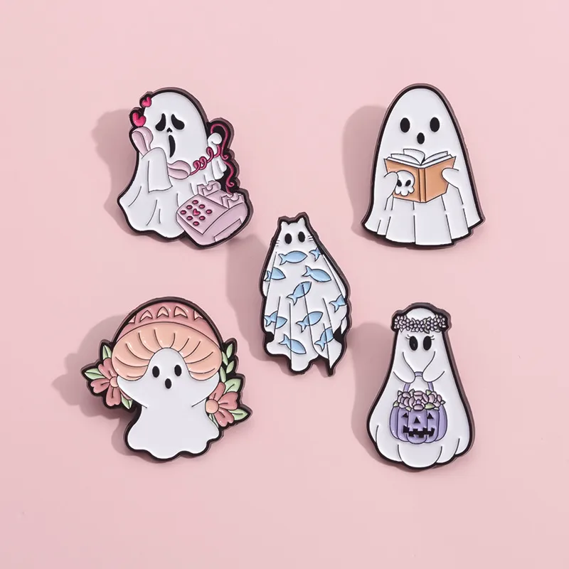 Cartoon Style Cowboy Style Halloween Pattern Ghost Devil Alloy Stamping Stoving Varnish Plating Women's Brooches display picture 2