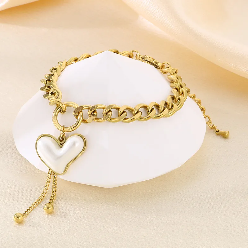 Wholesale Jewelry Simple Style Heart Shape 304 Stainless Steel 18K Gold Plated Jewelry Set display picture 10