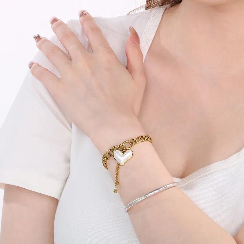 Wholesale Jewelry Simple Style Heart Shape 304 Stainless Steel 18K Gold Plated Jewelry Set display picture 9
