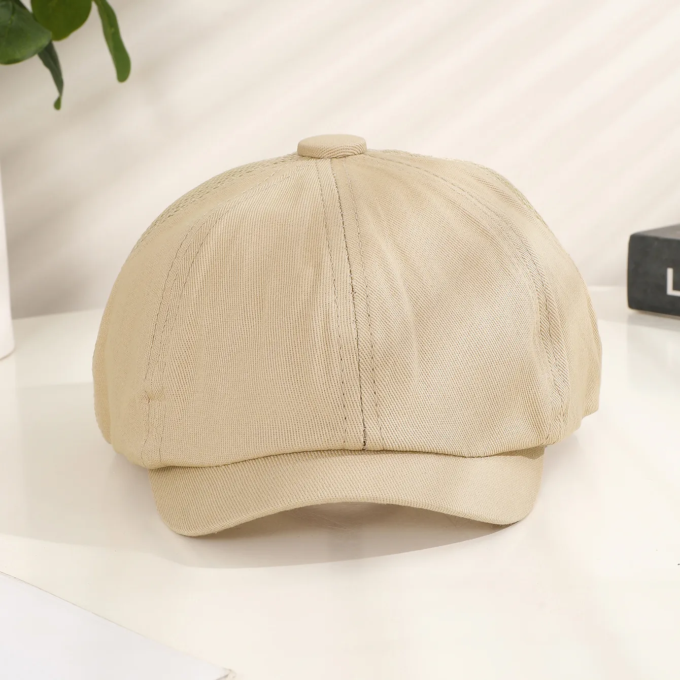 Men's Casual Simple Style Solid Color Hollow Out Wide Eaves Newsboy Cap display picture 7