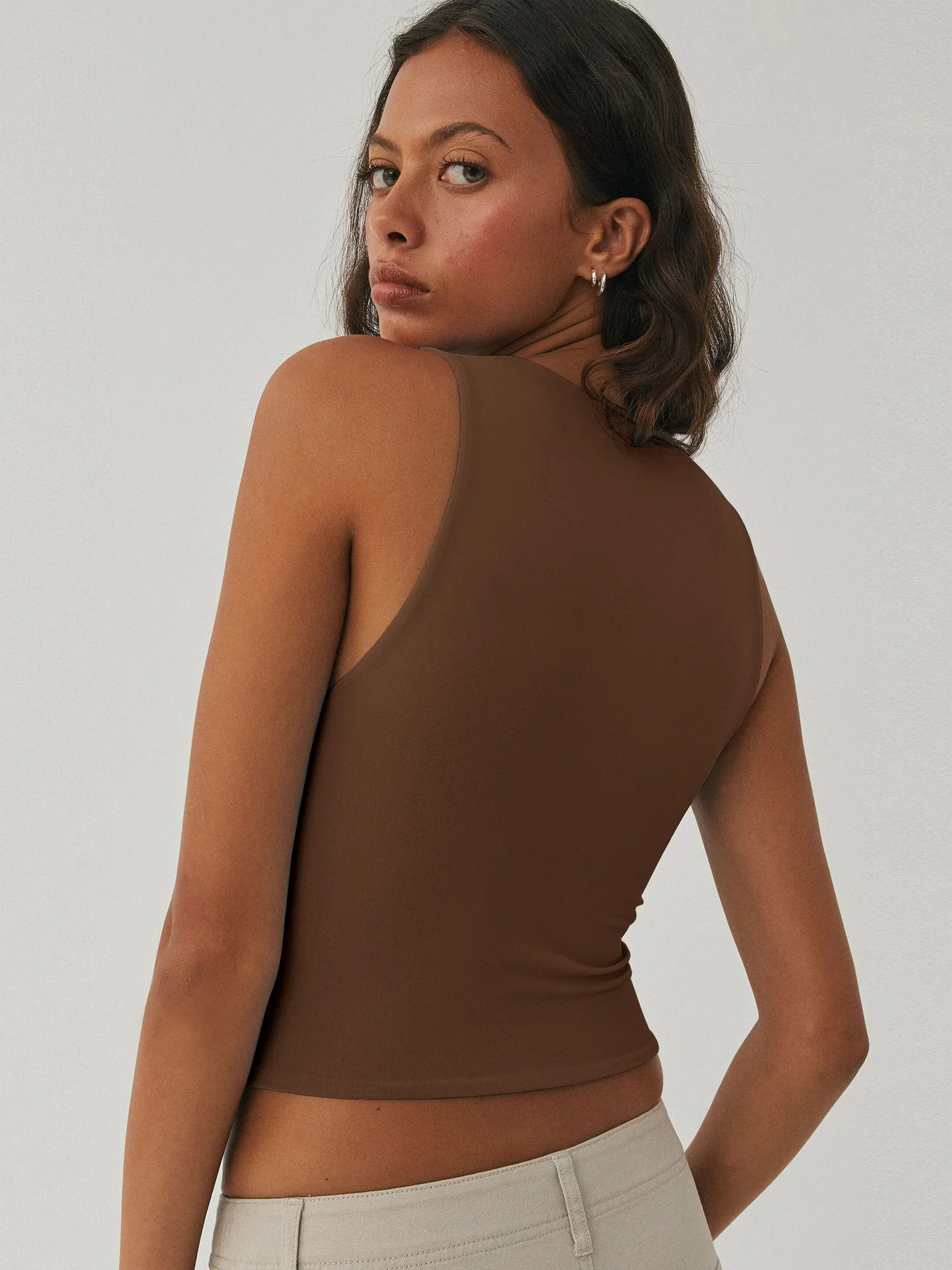 Spice Girl Fashion Spring And Summer Y2K Sleeveless Vest Slim-fit Slimming Inner Wearing Outer Wearing Sports Short Top For Women display picture 25