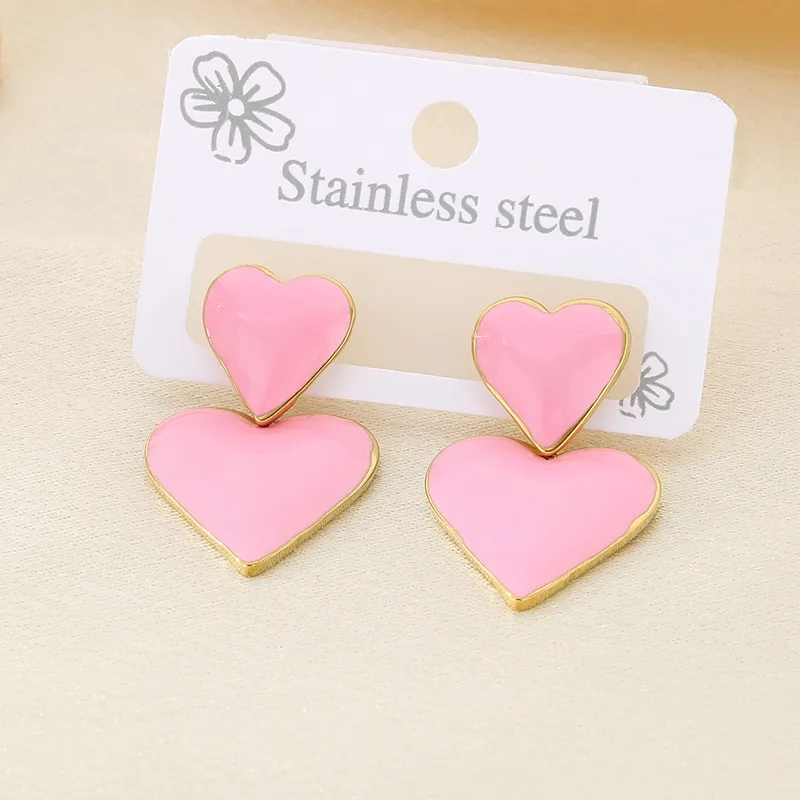 1 Pair Vintage Style Heart Shape 304 Stainless Steel 18K Gold Plated Drop Earrings display picture 11