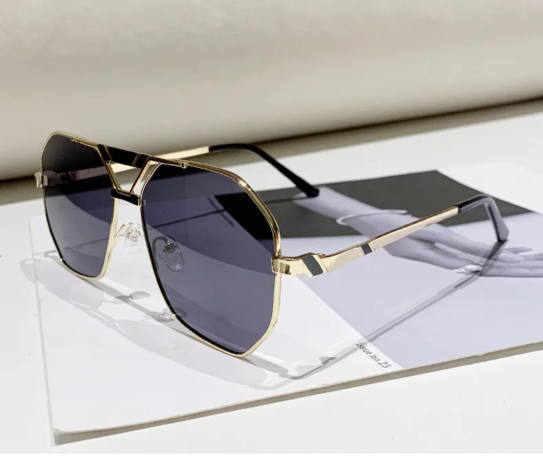 Basic Simple Style Solid Color Ac Polygon Full Frame Women's Sunglasses display picture 2