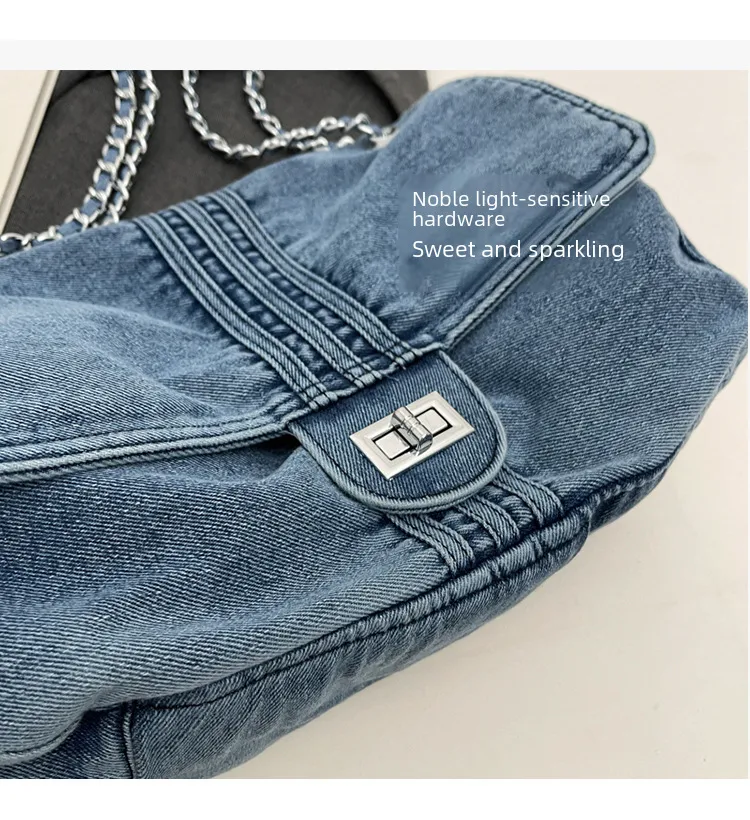Retro Casual Denim Tote Bag For Women  Autumn New Large Capacity Chain High-grade Shoulder Messenger Bag display picture 4