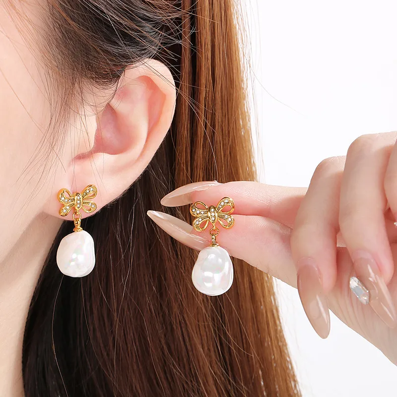 1 Pair Elegant Simple Style Streetwear Bow Knot 304 Stainless Steel 18K Gold Plated Drop Earrings display picture 5