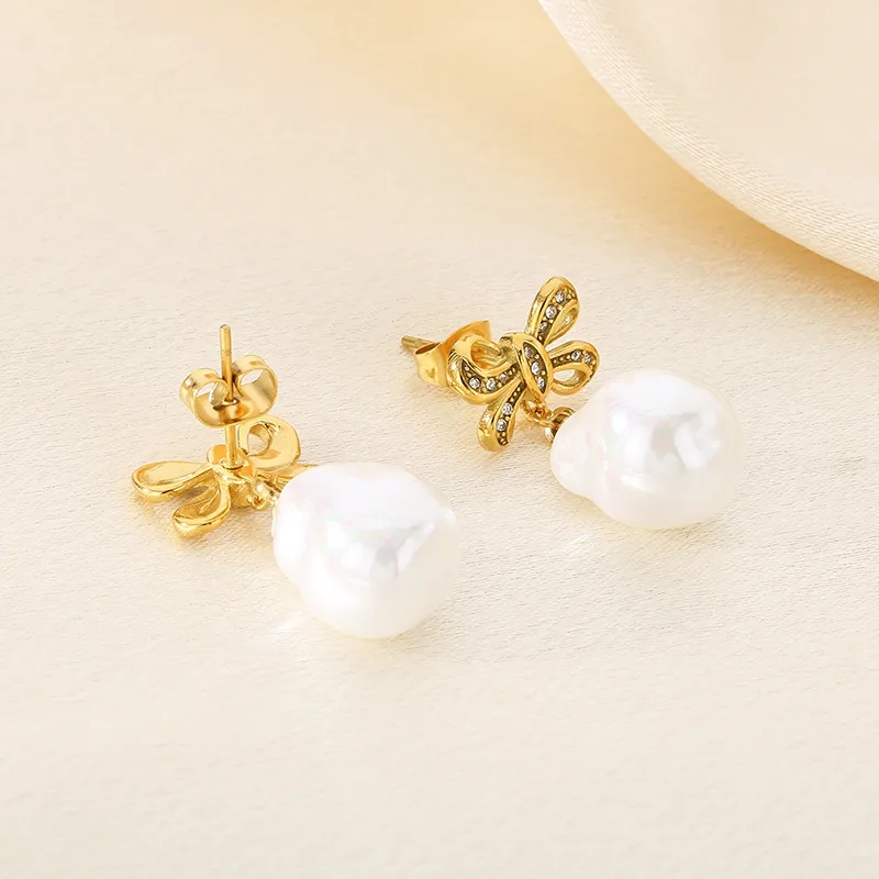 1 Pair Elegant Simple Style Streetwear Bow Knot 304 Stainless Steel 18K Gold Plated Drop Earrings display picture 8