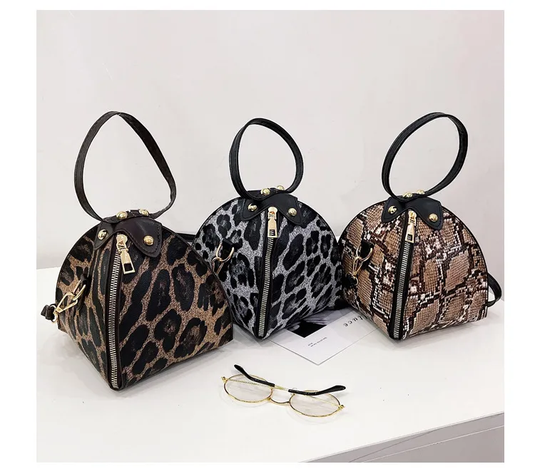 Fashion Leopard Triangle Bag  Korean Style New Arrival Portable Women's Bag Fashionable Women's Shoulder Crossbody Mini Bag display picture 26