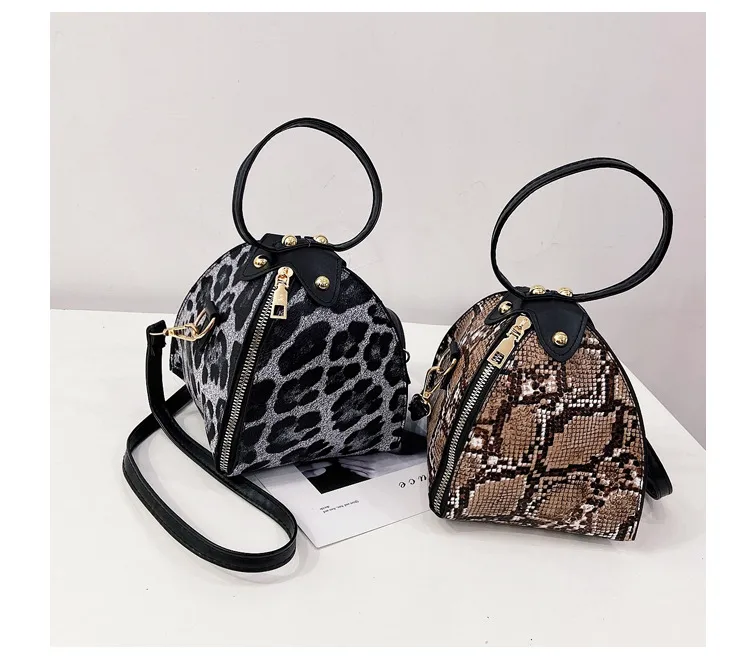 Fashion Leopard Triangle Bag  Korean Style New Arrival Portable Women's Bag Fashionable Women's Shoulder Crossbody Mini Bag display picture 27