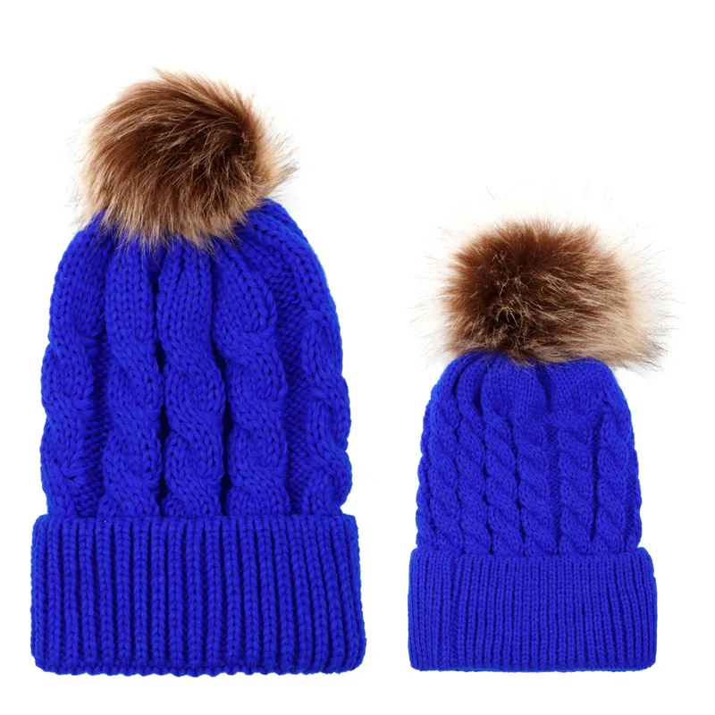 In Autumn And Winter Ball Twist Knitted Hat Warm Female Parent-child Imitation Raccoon Fur Ball Wool Hat display picture 4
