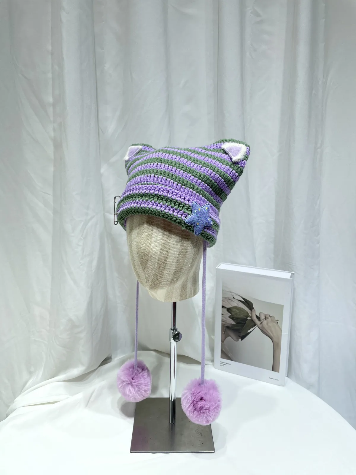 Japanese Style Cute Little Devil Cat Ear Fur Ball Wool Hat Women's Autumn And Winter Warm Small Face Ear Protection Knitted Hat display picture 2