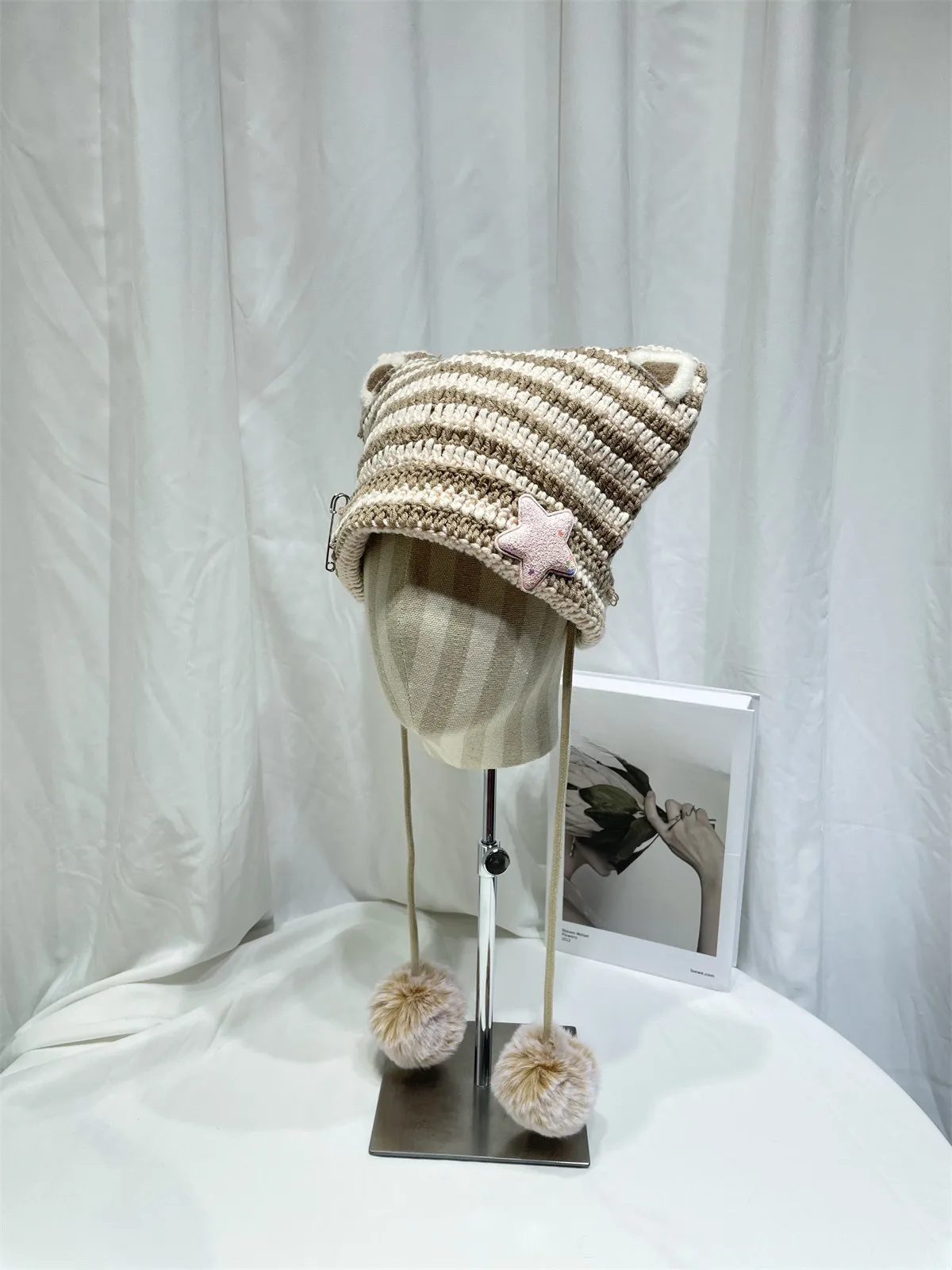Japanese Style Cute Little Devil Cat Ear Fur Ball Wool Hat Women's Autumn And Winter Warm Small Face Ear Protection Knitted Hat display picture 5