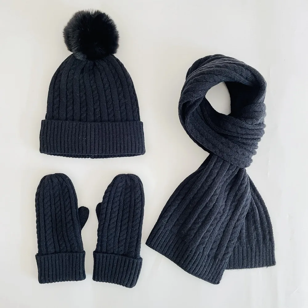 Winter Women's Knitted Hat Scarf Gloves Three-piece Set New Solid Color Plus Velvet Wool Hat Warm Suit display picture 17