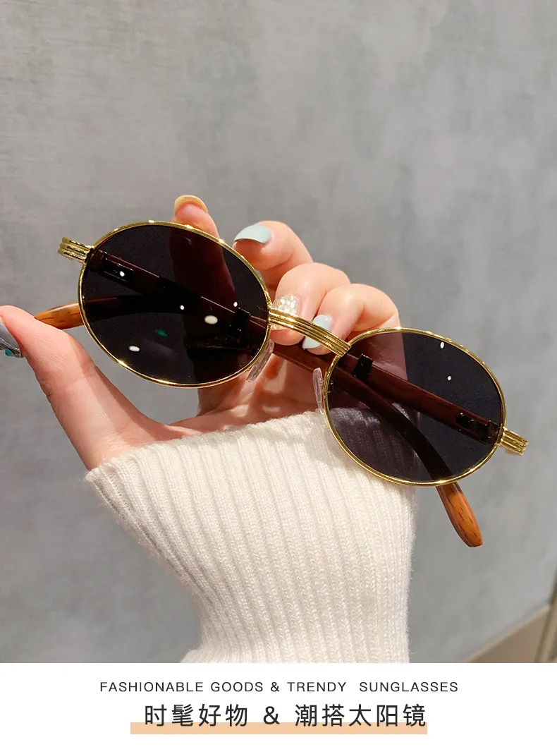 Retro Oval Sunglasses  Style Personality Fashion Frame Full Frame Gray And Gold PC Material Suitable For Travel Fashion And Cycling display picture 1
