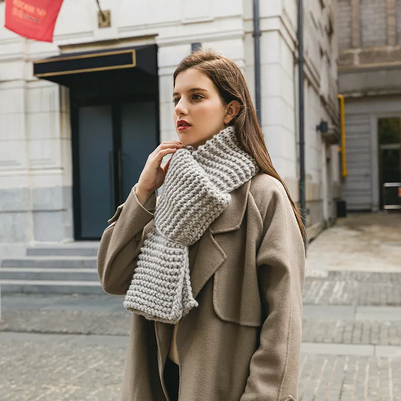 New Korean Style Handmade Coarse Wool Solid Color Knitted Scarf Women's Autumn And Winter Women's Scarf Thickened Student Couple's Scarf display picture 18